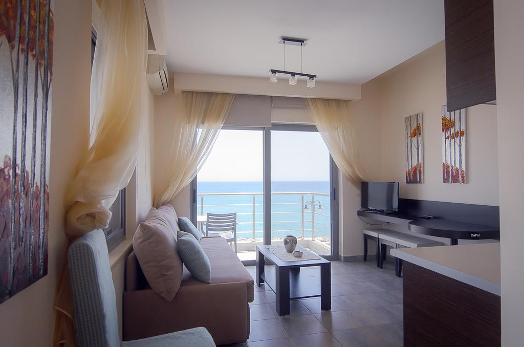 Gonis Suites 帕琉乔拉 外观 照片